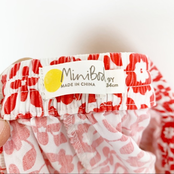 Mini Boden | Girls Floral Print Scallop Shorts 9Y - Picture 3 of 5